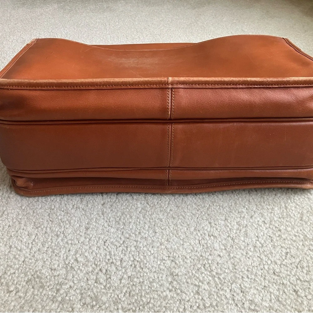 Vintage Coach Leather Laptop Bag - Picture 8 of 12